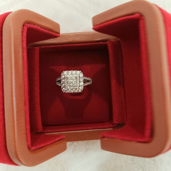 606- Engagement Ring, Proposal Ring, Mother's Day Gift, Wedding Size 7 NWT - Picture 2 of 5